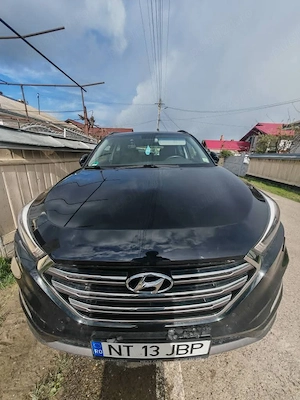 Vând Hyundai Tucson  - imagine 2