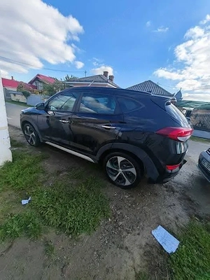 Vând Hyundai Tucson  - imagine 3