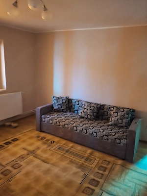 Inchiriez apartament 2 camere semidecomandat - imagine 6