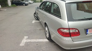 Mercedes Benz E benzina - imagine 5