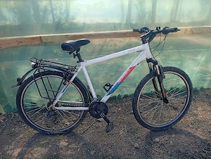 vand bicicleta este bun tot pe ia 