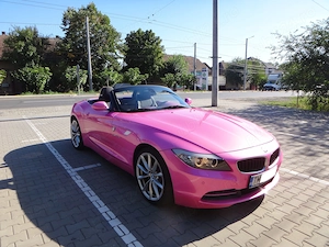 BMW Z4 sDrive 2.3i custom roz unicat, doar 26.733 km verificabili, stare colecționar, un icon