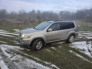 Nissan X trail 2.2 diesel autoutilitara - imagine 2
