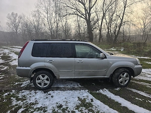Nissan X trail 2.2 diesel autoutilitara - imagine 3