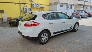 Megane 3 1.6 benzină  - imagine 4