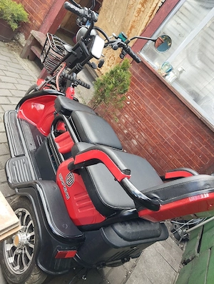 triciclu electric