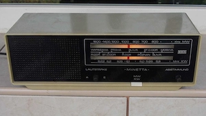 Radio RFT Minetta receptor stationar,vintage 1973 Germany