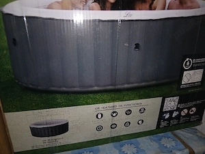 Jacuzzi gonflabil 