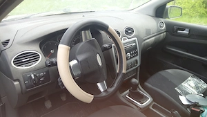 Dezmembrez Ford focus 100 lei 