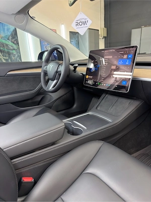 Tesla Model 3 RWD cu bateria de 60kw LFP 2022 - imagine 3