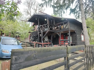 Vand casa de vacanta in judetul Arges intre Pitesti si Campulung Muscel