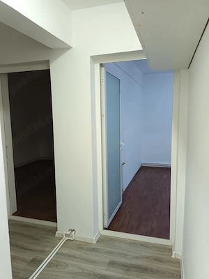 Spatiu comercial de inchiriat   3 camere-Parter, Zona City Park Mall - imagine 4