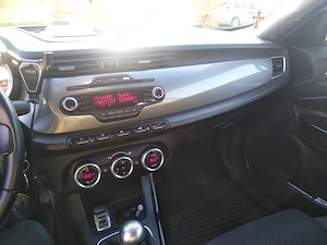 Vând alfa Romeo gulieta  - imagine 4