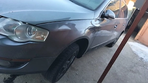 Dezmembrez Vw Passat b6 combi. 1.9 2.0tdi. - imagine 4