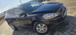 volvo xc 60. 2011.  
