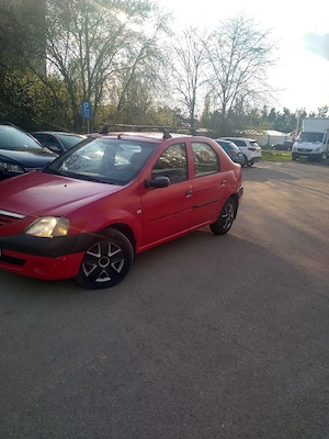 vând Dacia Logan motor de 1 4 benzina gpl consum mic acte recent făcute pe un an ITP asigurarea 2027 - imagine 2