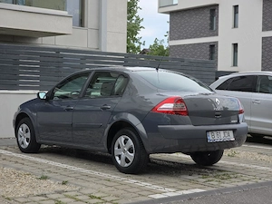 Renault Megane1.5 dCi 95.000 km Facelift Istoric complet - imagine 4