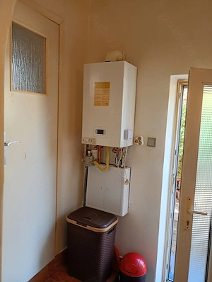 Se Vinde un Apartament la Curte Proprietar persoana fizica  - imagine 8