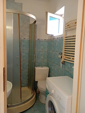 Se Vinde un Apartament la Curte Proprietar persoana fizica  - imagine 7