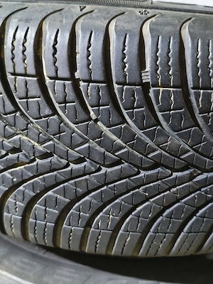 SET 4 anvelope 195/60R15 88H Debica Navigator 3 M+S (DOT 5023) - imagine 6
