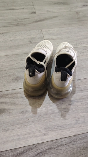 Nike adidasii