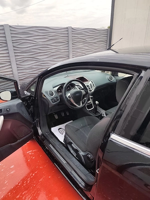 Ford fiesta - imagine 4
