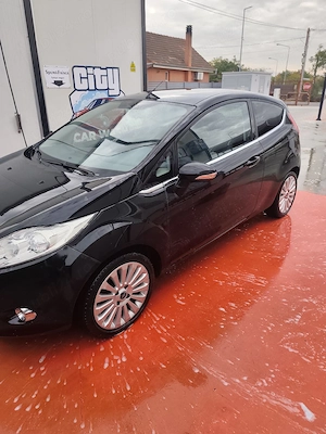 Ford fiesta - imagine 2
