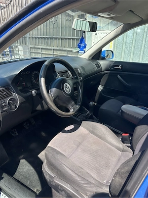 Vand VW Golf 4 - imagine 2