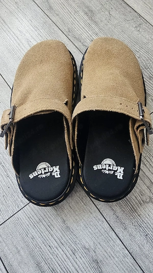 Saboti Dr. Martens piele
