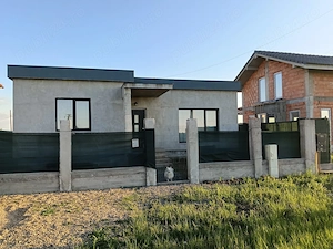 Casa modernă parter