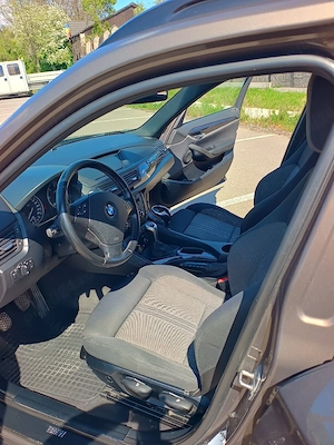 Vand  bmw x1 20d xdrive, xline. 2011  - imagine 4