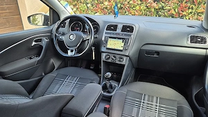Vw Polo 1,4 TDI 90 cp,Navigatie LED Distronic Senzori parcare 185000 km  - imagine 4