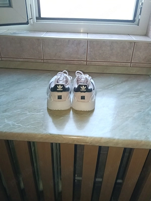 Adidas marime 30.5