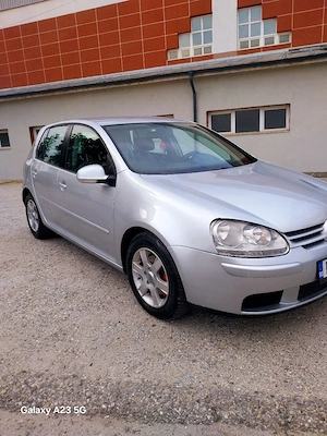 Volkswagen GOLF V 1.9 TDI 105cp Team - imagine 4