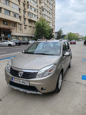 Dacia Sandero 2011 - Motor 1.6 Benzina