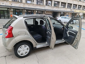 Dacia Sandero 2011 - Motor 1.6 Benzina - imagine 3