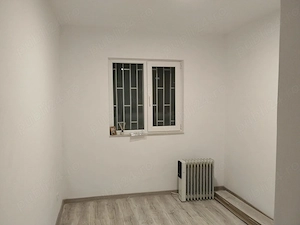Vand garsonieră confort 3 