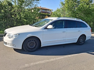 Vând Skoda Superb 