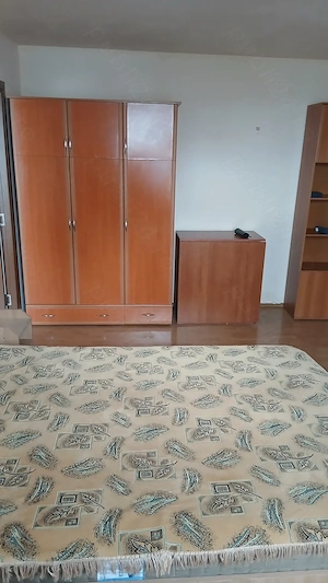 Inchiriez apartament 