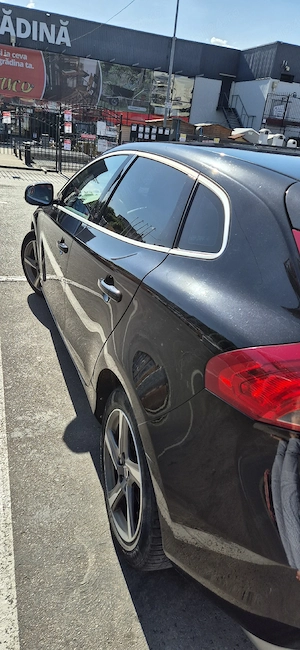 Volvo V40 R Design extra full - imagine 4