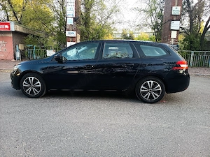 Peugeot 308 2019 1.2 benzina 110 cai  - imagine 2