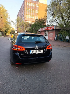 Peugeot 308 2019 1.2 benzina 110 cai  - imagine 5