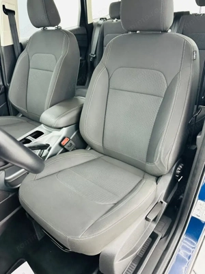 FORD KUGA - imagine 11
