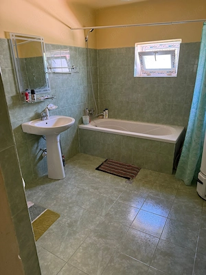 Casa de vanzare cu teren de 900 mp - imagine 4