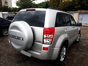 Vând Suzuki grand Vitara 2.0 Benzina GPL Automat  - imagine 4