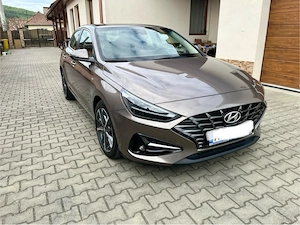 Hyundai i30 Fastback - imagine 2