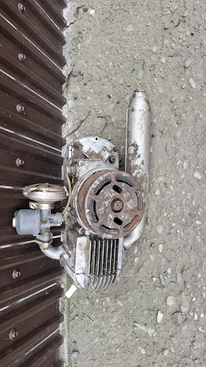 Motor 49cc bicicletă complet, compresie bună   pentru proiect   montaj - imagine 3
