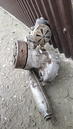 Motor 49cc bicicletă complet, compresie bună   pentru proiect   montaj - imagine 4