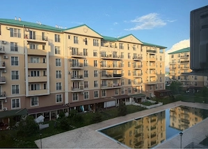 Apartament 3 camere de vânzare în Cosmopolis - imagine 3