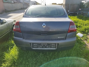 dezmembrez Renault Megane 2  - imagine 2